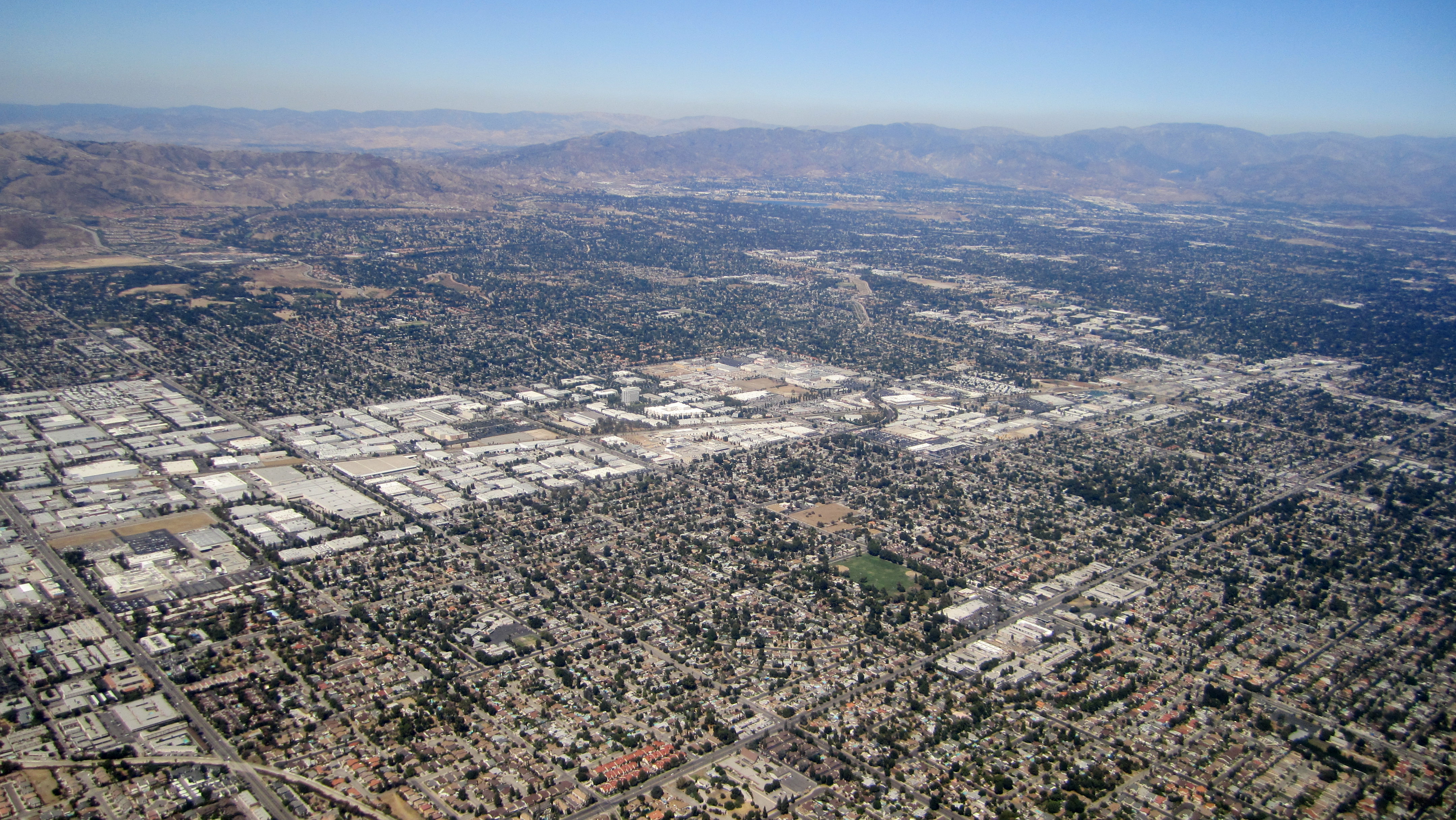 Aerial_view,_Northridge_(6042674947)